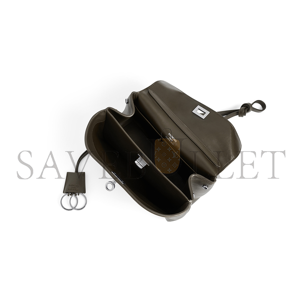 BALENCIAGA WOMEN'S RODEO MINI HANDBAG IN KHAKI 7954562AA4U3503 (22.8*9.9*8.3cm) BALENCIAGA WOMEN'S RODEO MINI HANDBAG IN KHAKI 7954562AA4U3503 (22.8*9.9*8.3cm)